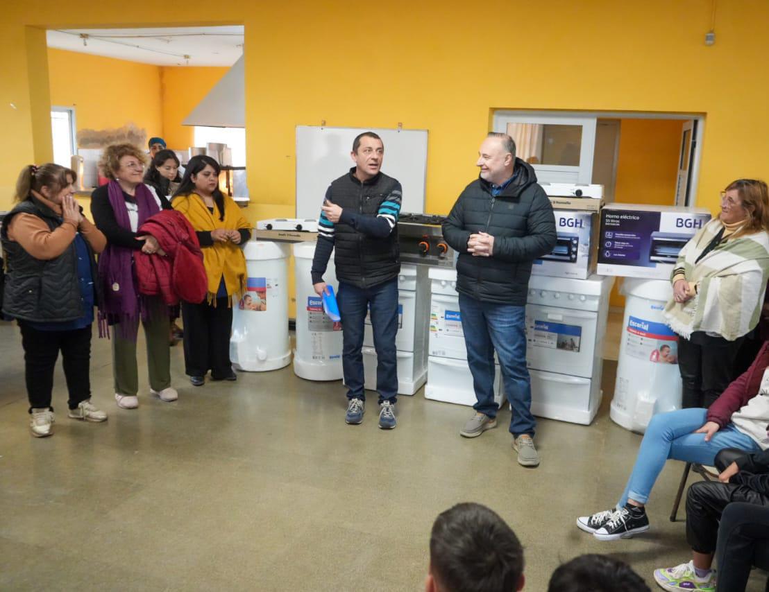 58b13bbb-abd4-46f2-b05f-40d9422e3d89