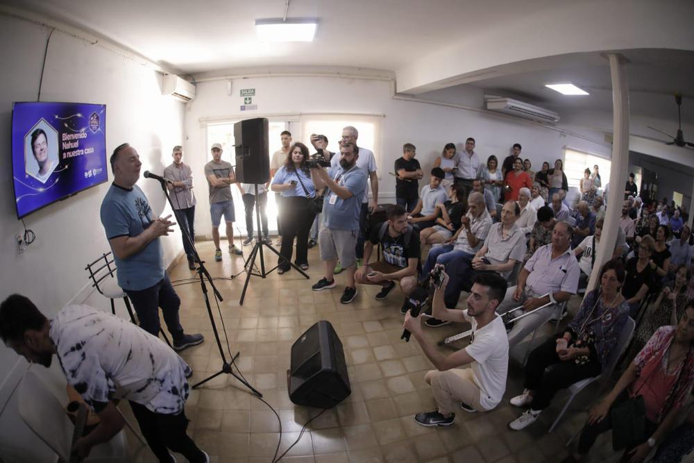 504cacf1-5f78-4295-8d91-74e62b105806